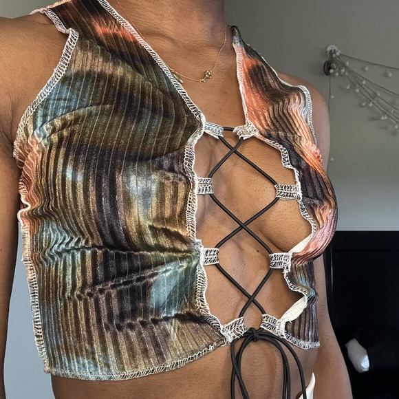 Tie dye lace up tank top - Picture 2 of 2